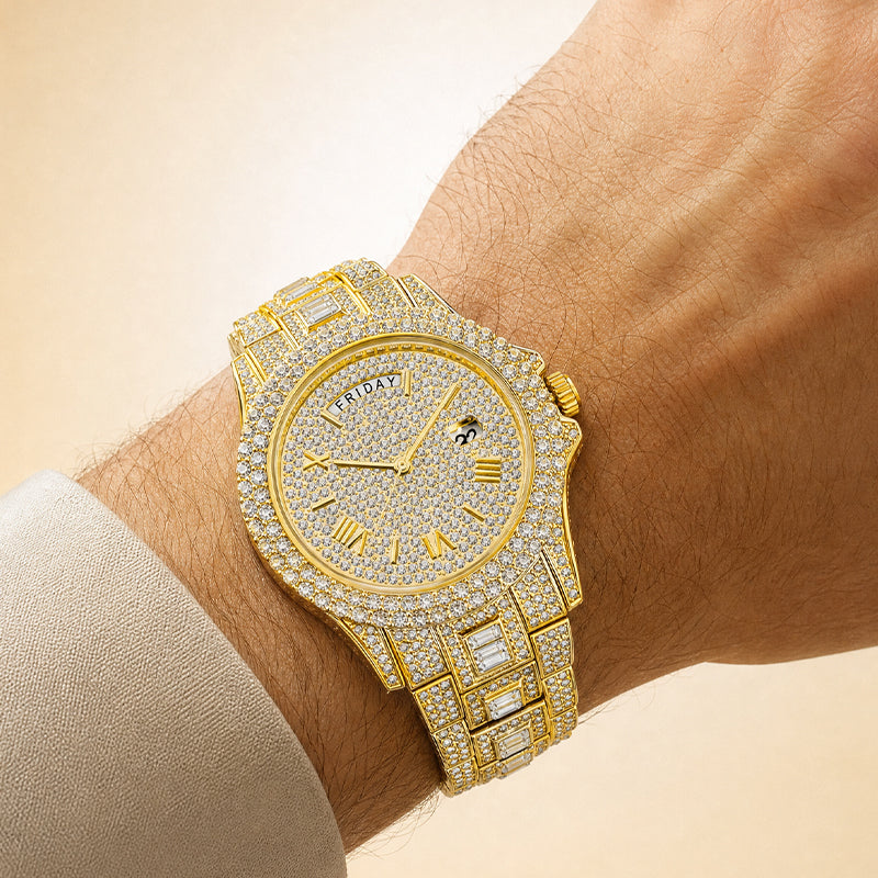 KDW KDW2386 Live Edition Men's Luxury Iced-Out Quartz Watch - 43mm Full Crystal Bezel & Bracelet Arc 12H Day 3H Date Roman Numeral Dial Metal Wristwatch